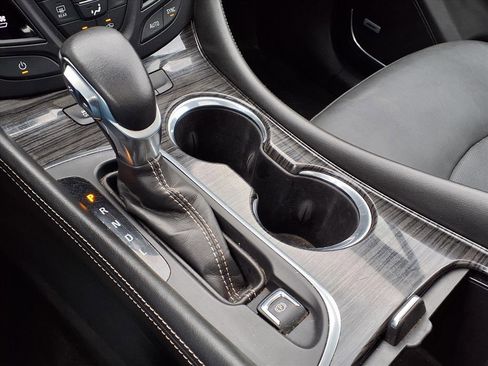 Used 2016 Buick Envision Premium image 22