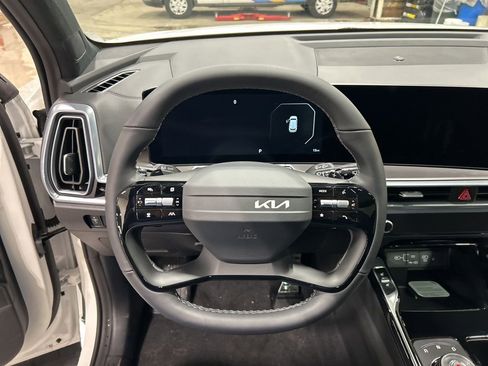 New 2026 Kia Sorento SX Prestige AWD/4WD image 16