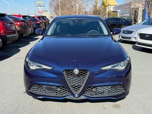 Used 2018 Alfa Romeo Giulia Ti Sport w/ Quick Order Package 22S Sport image 2