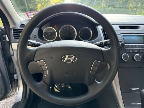 Used 2009 Hyundai Sonata GLS FWD image 20