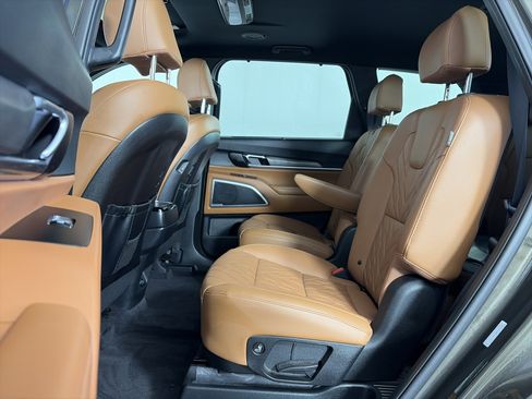 Used 2024 Kia Telluride EX X-Line image 7