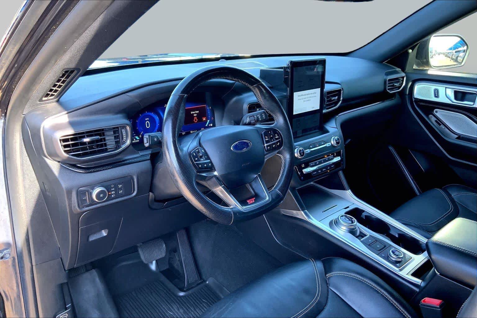 Used 2020 Ford Explorer ST w/ Premium Technology Package AWD/4WD image 18
