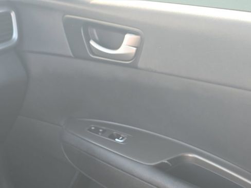 Used 2020 Kia Optima LX FWD image 13