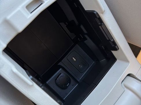 Used 2014 Subaru Crosstrek 2.0i Premium w/ Popular Package #2 image 22