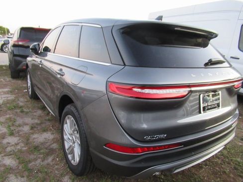 Certified 2025 Lincoln Corsair FWD image 4