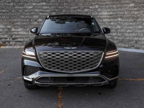 Used 2025 Genesis GV80 3.5T Prestige image 2