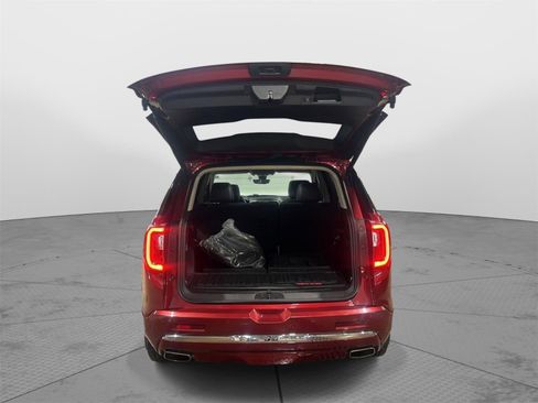 Used 2020 GMC Acadia Denali w/ Technology Package image 8