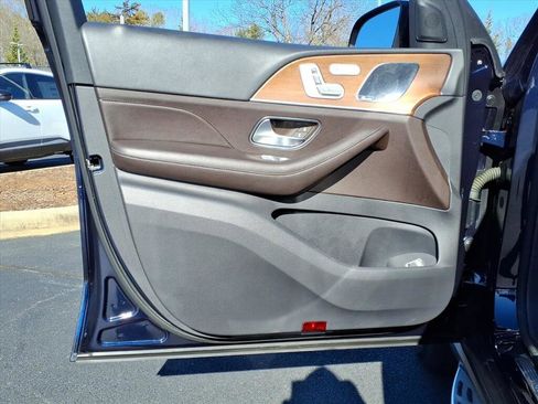 Used 2020 Mercedes-Benz GLE 350 4MATIC image 7