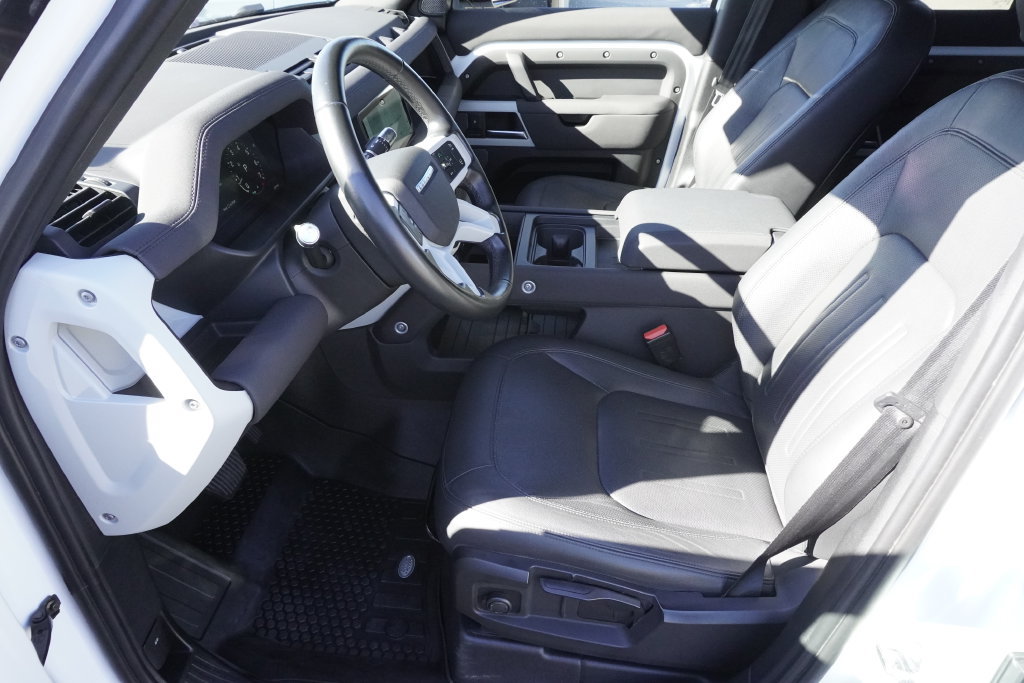 Used 2022 Land Rover Defender 110 S AWD/4WD image 19