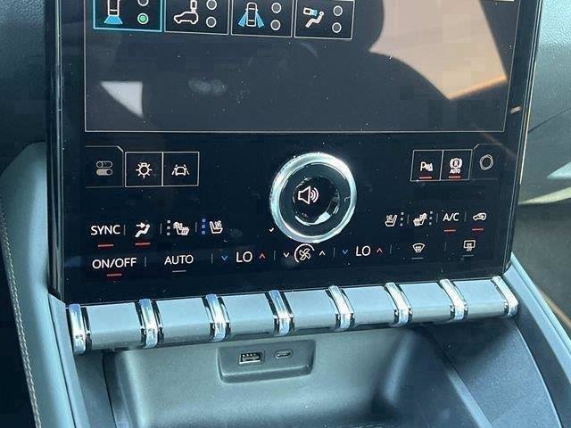 New 2027 GMC Terrain AT4 w/ Convenience Package III AWD/4WD image 22
