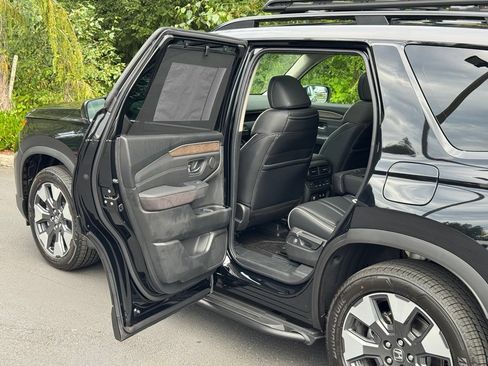 New 2026 Honda Pilot Elite image 13