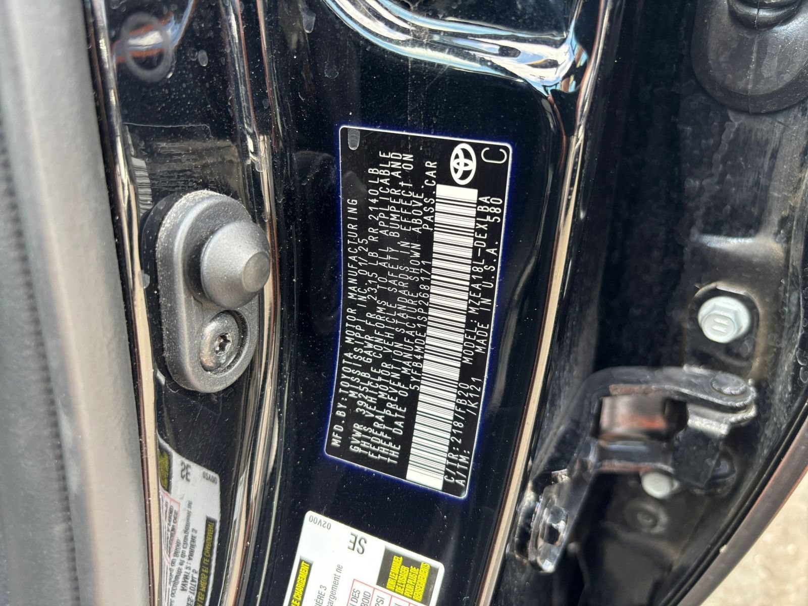 Used 2025 Toyota Corolla LE FWD image 26