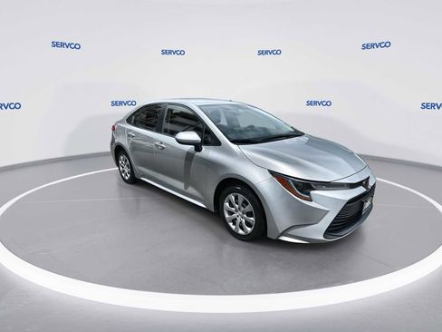 Used 2024 Toyota Corolla LE FWD image 2