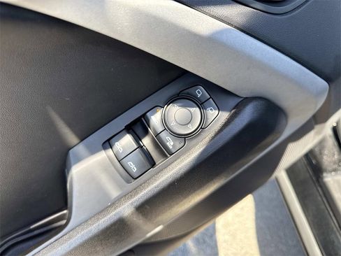 Used 2020 Chevrolet Camaro LT image 10