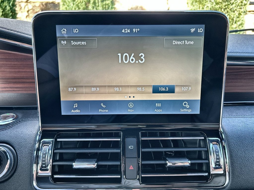 Used 2021 Lincoln Navigator L Reserve w/ Luxury Package AWD/4WD image 24