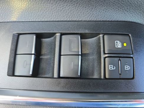 New 2026 Toyota Highlander Limited image 29