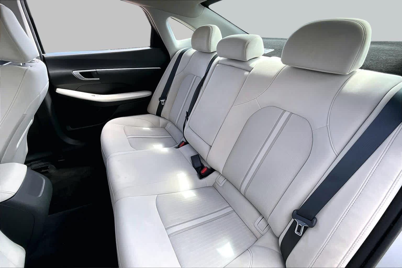 Used 2025 Hyundai Sonata SEL FWD image 20
