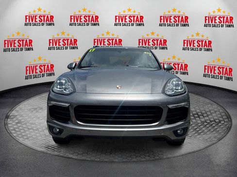 Used 2017 Porsche Cayenne S AWD/4WD image 2