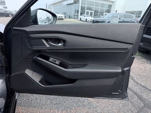 Used 2024 Honda Accord Touring image 15