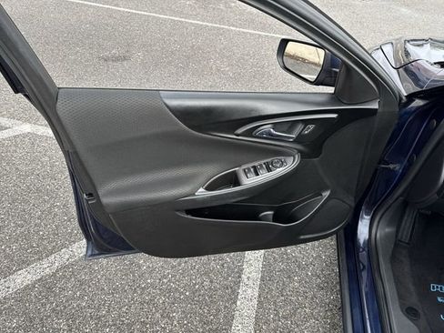 Used 2016 Chevrolet Malibu LT image 22