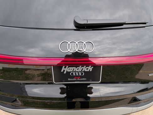 Used 2026 Audi Q5 Premium AWD/4WD image 39