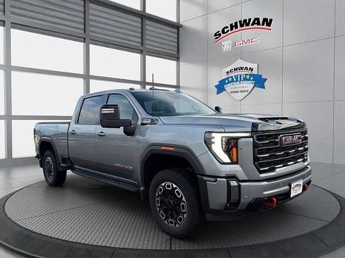 Used 2024 GMC Sierra 2500 AT4 w/ AT4 Premium Plus Package image 2