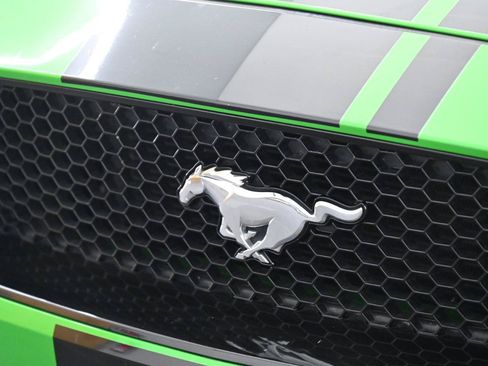 Used 2019 Ford Mustang GT Premium w/ GT Performance Package RWD image 10