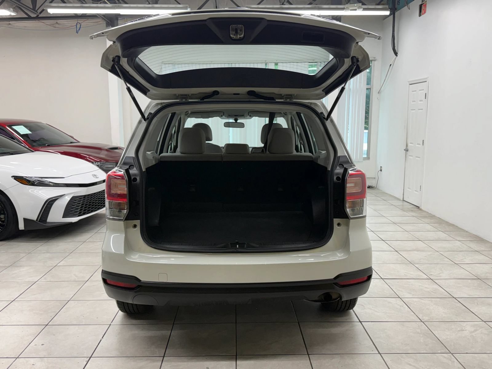Used 2017 Subaru Forester 2.5i w/ Alloy Wheel Package AWD/4WD image 20