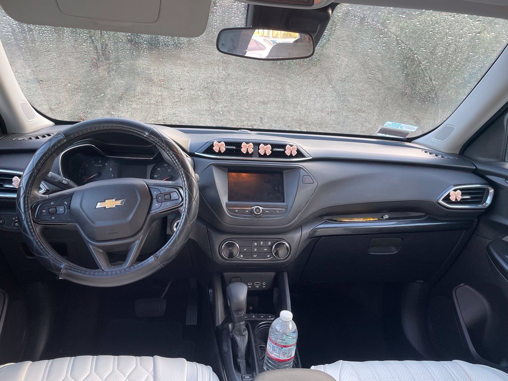 Used 2022 Chevrolet TrailBlazer LT FWD image 10