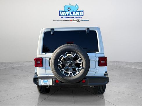 Used 2024 Jeep Wrangler Sahara w/ Safety Group image 7