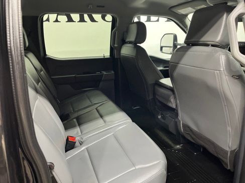 Used 2024 Ford F550 XL Crew Cab 203 4WD image 29