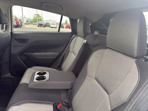 Used 2024 Subaru Crosstrek 2.0i Premium AWD/4WD image 34