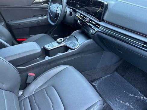 New 2026 Kia Sportage SX Prestige AWD/4WD image 16