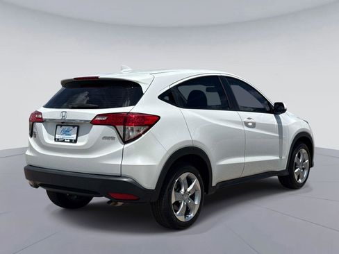 Used 2022 Honda HR-V LX image 4
