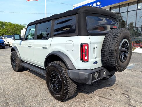 Used 2021 Ford Bronco Wildtrak image 11