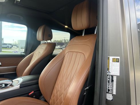 Used 2023 Mercedes-Benz G 550 image 17