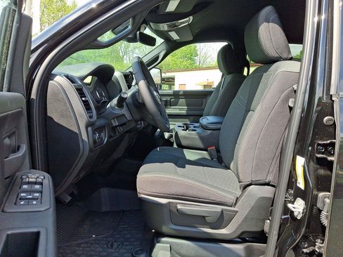 New 2026 RAM 2500 Tradesman w/ Safety Group AWD/4WD image 10