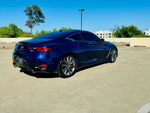 Used 2019 INFINITI Q60 3.0t Luxe w/ Cargo Package RWD image 6