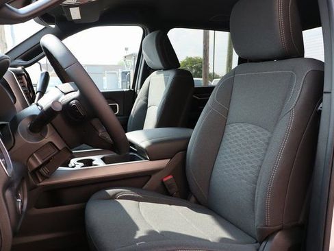 Used 2025 RAM 2500 Big Horn image 13