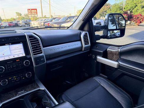 Used 2017 Ford F250 Lariat w/ Chrome Package AWD/4WD image 24