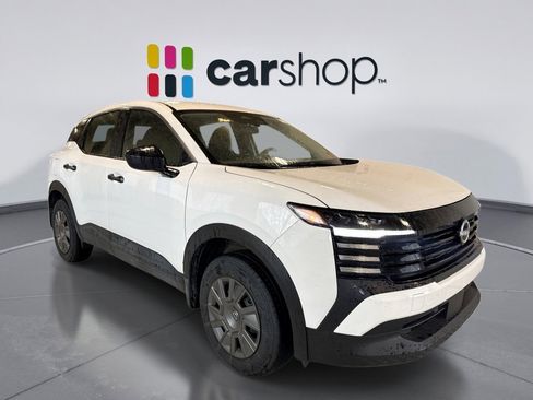 Used 2025 Nissan Kicks S AWD/4WD image 7