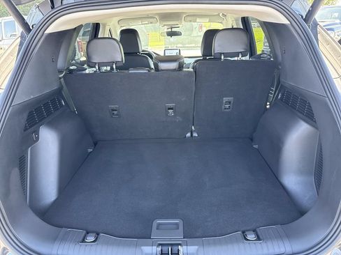 Used 2022 Ford Escape SEL AWD/4WD image 18