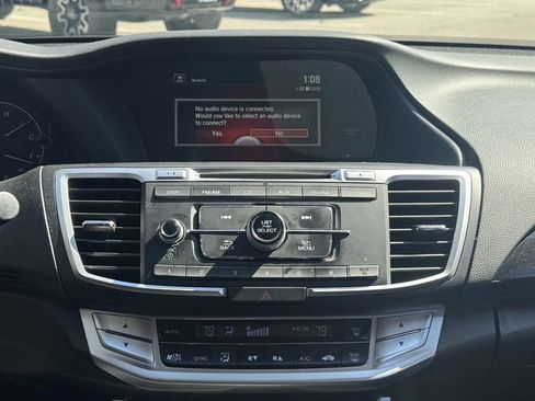 Used 2014 Honda Accord Sport image 9