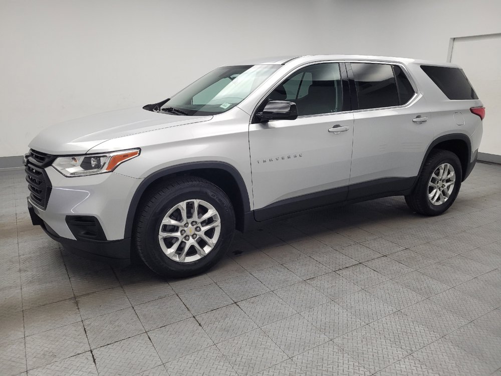 Used 2020 Chevrolet Traverse LS w/ LPO, Blackout Package AWD/4WD image 2