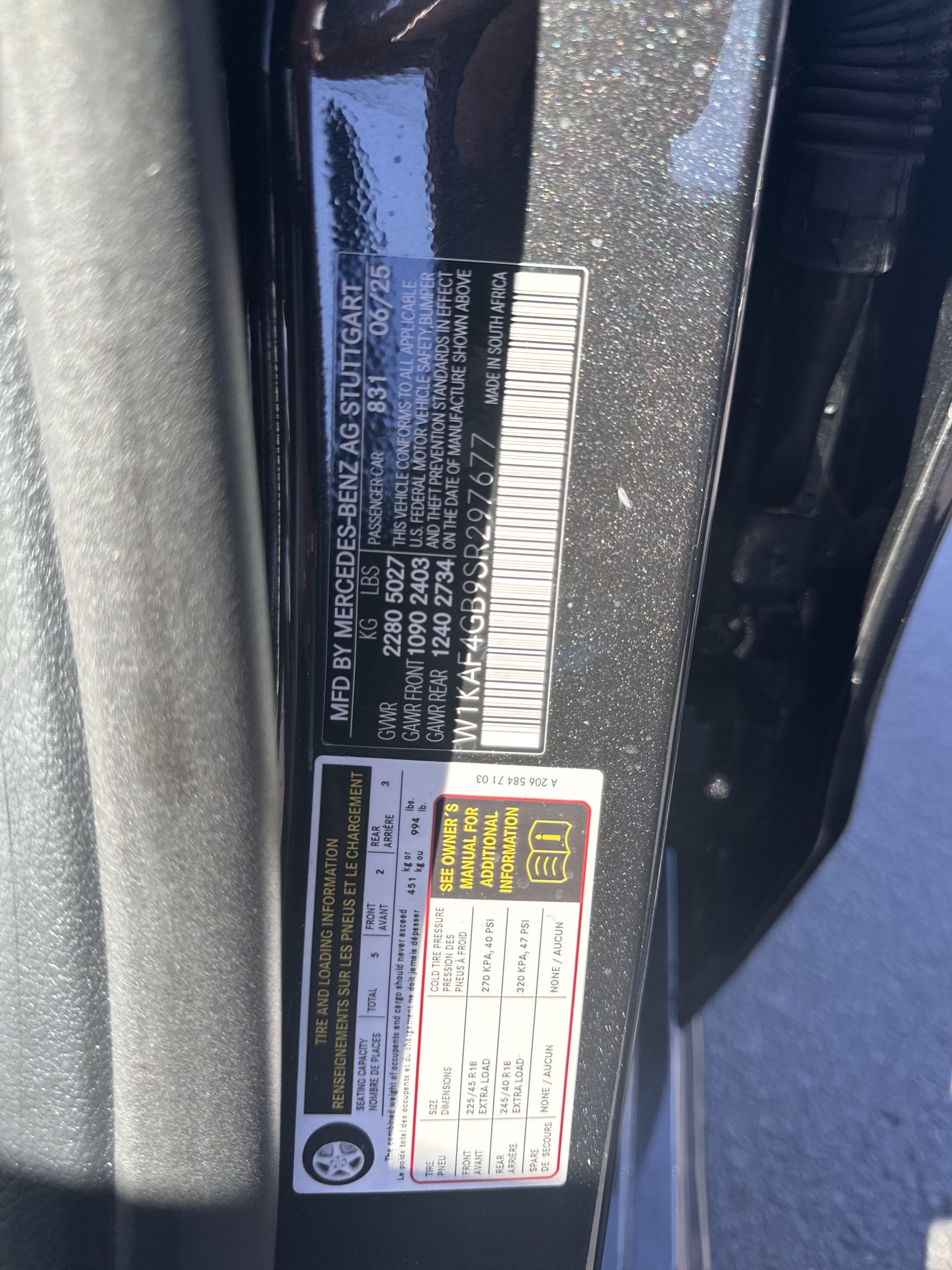 Used 2025 Mercedes-Benz C 300 Sedan image 37