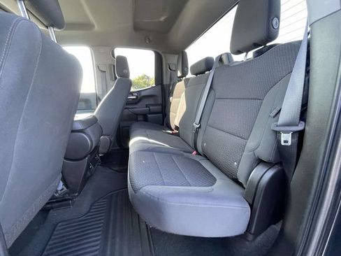 Used 2021 Chevrolet Silverado 1500 Custom AWD/4WD image 12