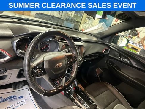 Used 2023 Chevrolet TrailBlazer RS AWD/4WD image 14