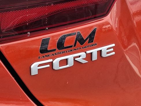 Used 2023 Kia Forte LXS FWD image 29
