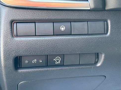 Certified 2023 Nissan Rogue SV image 36