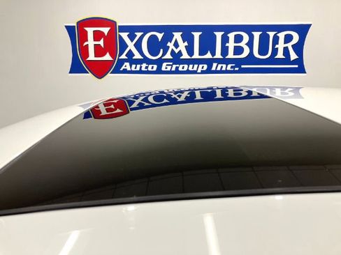 Used 2008 Mercedes-Benz E 350 Sedan image 21